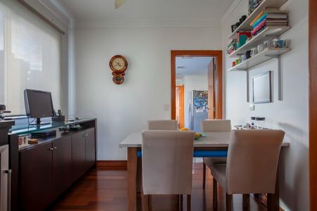 Apartamento à venda com 3 quartos, 230m² em Perdizes, São Paulo