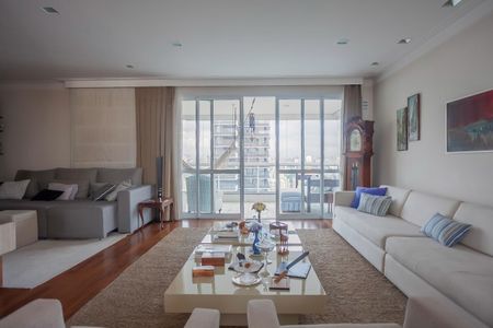 Apartamento à venda com 3 quartos, 230m² em Perdizes, São Paulo