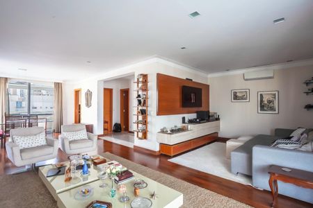Apartamento à venda com 3 quartos, 230m² em Perdizes, São Paulo