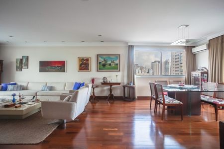 Apartamento à venda com 3 quartos, 230m² em Perdizes, São Paulo