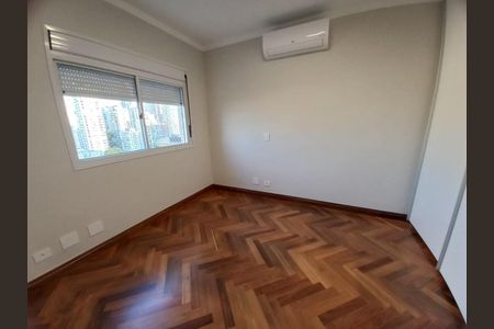 Apartamento à venda com 192m², 4 quartos e 4 vagas