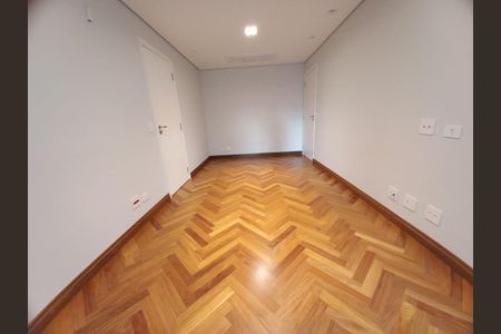 Apartamento à venda com 192m², 4 quartos e 4 vagas