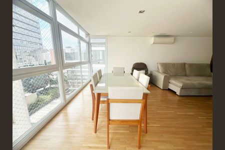 Apartamento à venda com 3 quartos, 180m² em Cerqueira César, São Paulo