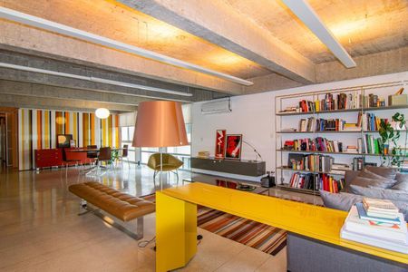 Apartamento à venda com 3 quartos, 337m² em Higienópolis, São Paulo