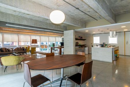 Apartamento à venda com 3 quartos, 337m² em Higienópolis, São Paulo