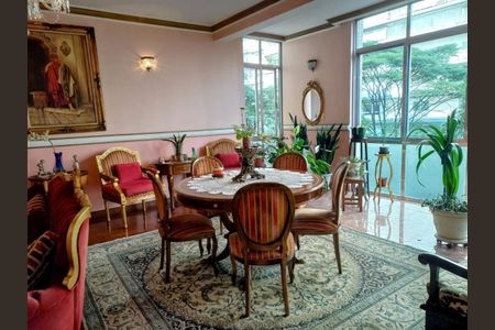 Apartamento à venda com 320m², 3 quartos e 1 vaga