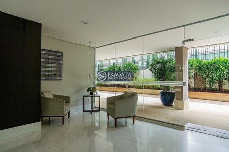 Apartamento à venda com 3 quartos, 200m² em Itaim Bibi, São Paulo