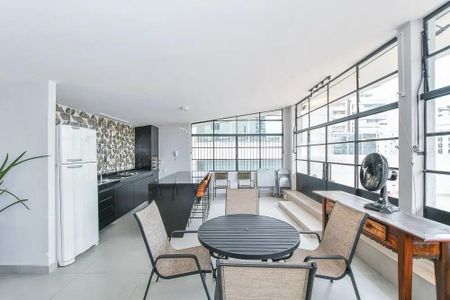 Apartamento à venda com 3 quartos, 251m² em Jardim Paulista, São Paulo