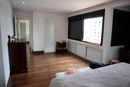 Apartamento à venda com 2 quartos, 172m² em Chácara Itaim, São Paulo