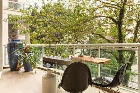 Apartamento à venda com 4 quartos, 250m² em Perdizes, São Paulo