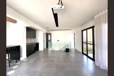 Apartamento à venda com 2 quartos, 141m² em Moema, São Paulo