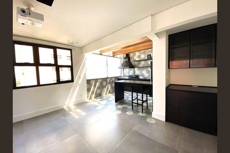 Apartamento à venda com 2 quartos, 141m² em Moema, São Paulo