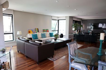 Apartamento à venda com 172m², 3 quartos e 3 vagas