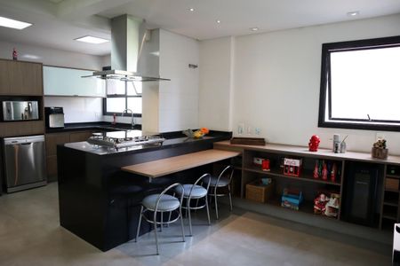Apartamento à venda com 172m², 3 quartos e 3 vagas