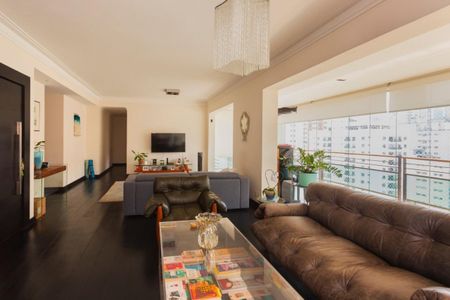 Apartamento à venda com 3 quartos, 240m² em Jardim Paulista, São Paulo