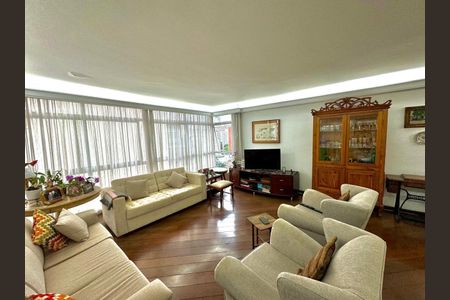 Apartamento à venda com 3 quartos, 180m² em Cerqueira César, São Paulo