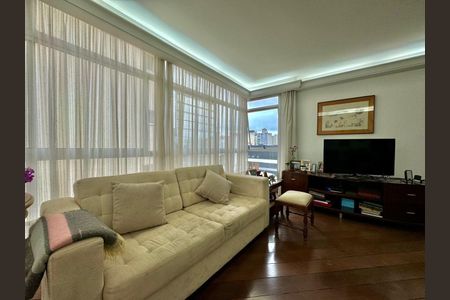 Apartamento à venda com 3 quartos, 180m² em Cerqueira César, São Paulo