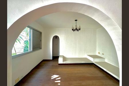 Apartamento à venda com 2 quartos, 140m² em Jardim Paulistano, São Paulo