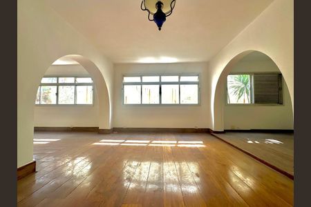 Apartamento à venda com 2 quartos, 140m² em Jardim Paulistano, São Paulo
