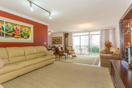 Apartamento à venda com 3 quartos, 210m² em Santa Cecilia, São Paulo