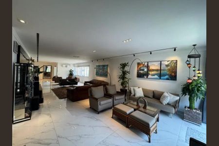 Apartamento à venda com 3 quartos, 300m² em Bela Vista, São Paulo