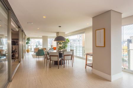 Apartamento à venda com 4 quartos, 332m² em Pinheiros, São Paulo