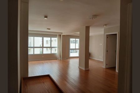 Apartamento à venda com 126m², 3 quartos e 1 vaga