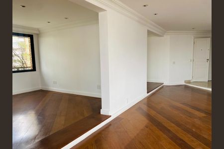 Apartamento à venda com 4 quartos, 240m² em Vila Nova Conceição, São Paulo