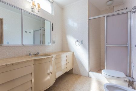 Apartamento à venda com 220m², 3 quartos e 2 vagas