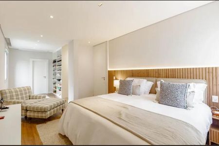 Apartamento à venda com 2 quartos, 160m² em Itaim Bibi, São Paulo