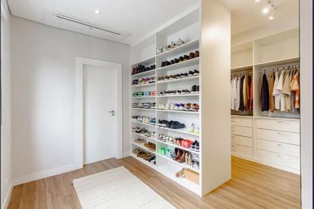 Apartamento à venda com 2 quartos, 160m² em Itaim Bibi, São Paulo