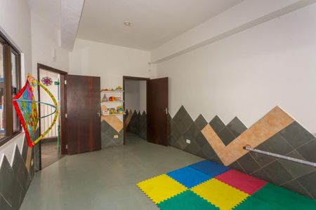 Casa à venda com 6 quartos, 588m² em Pinheiros, São Paulo