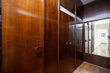 Apartamento à venda com 3 quartos, 198m² em Santa Cecilia, São Paulo