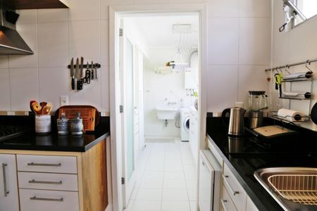 Apartamento à venda com 3 quartos, 180m² em Santa Cecilia, São Paulo