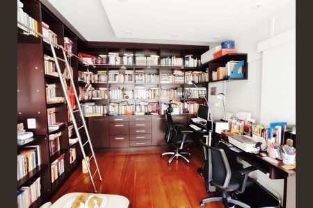 Apartamento à venda com 3 quartos, 180m² em Santa Cecilia, São Paulo