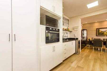 Apartamento à venda com 3 quartos, 142m² em Jardim Europa, São Paulo