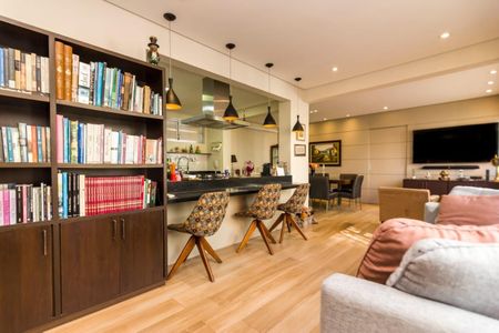 Apartamento à venda com 3 quartos, 142m² em Jardim Europa, São Paulo