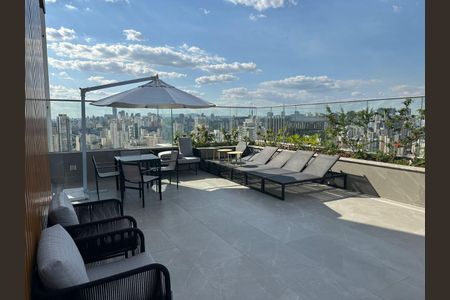 Apartamento à venda com 71m², 2 quartos e 1 vaga