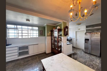Apartamento à venda com 720m², 5 quartos e 2 vagas