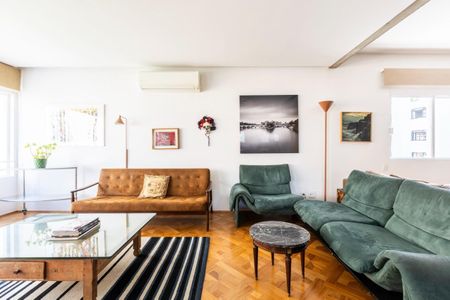 Apartamento à venda com 2 quartos, 180m² em Cerqueira César, São Paulo