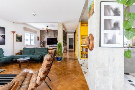 Apartamento à venda com 180m², 2 quartos e 1 vaga