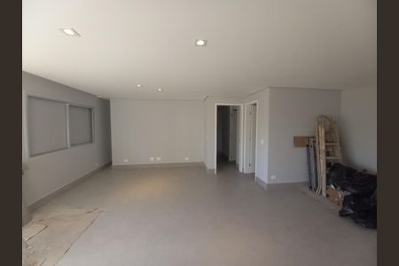 Apartamento à venda com 3 quartos, 100m² em Itaim Bibi, São Paulo