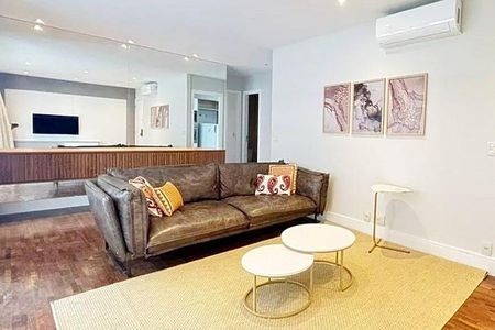 Apartamento à venda com 3 quartos, 135m² em Perdizes, São Paulo