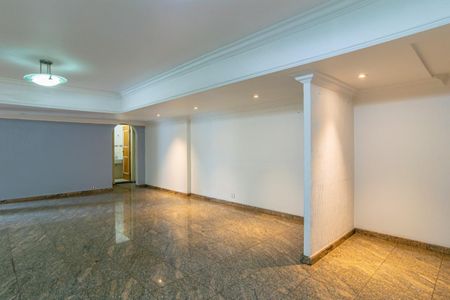 Apartamento à venda com 275m², 4 quartos e 2 vagas