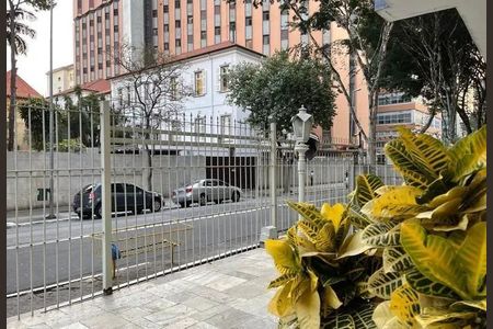 Apartamento à venda com 275m², 4 quartos e 2 vagas