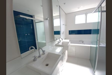 Casa de condomínio à venda com 414m², 3 quartos e 3 vagas