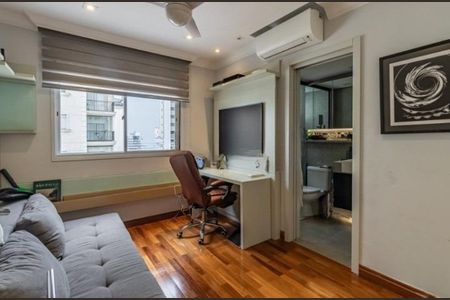 Apartamento à venda com 230m², 3 quartos e 5 vagas