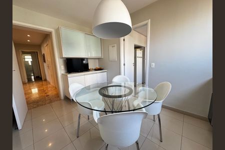 Apartamento à venda com 4 quartos, 206m² em Perdizes, São Paulo