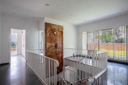 Casa à venda com 412m², 5 quartos e 4 vagas