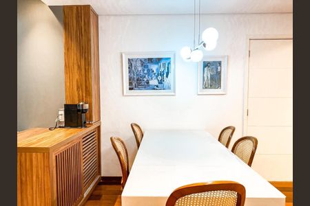 Apartamento à venda com 3 quartos, 160m² em Pinheiros, São Paulo